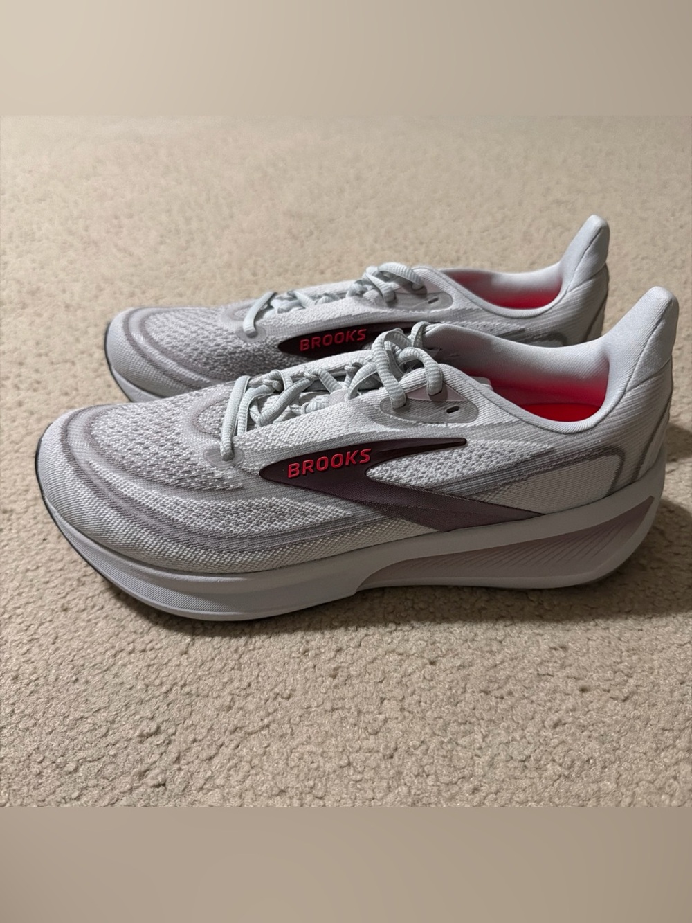 Brooks Revel 9 Women’s Size 10.5B Shoes Sneakers Running Walking 1204891B005 NEW